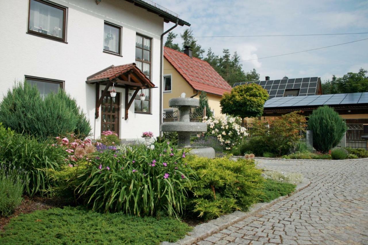 Ferienwohnung Maria Nittenau エクステリア 写真
